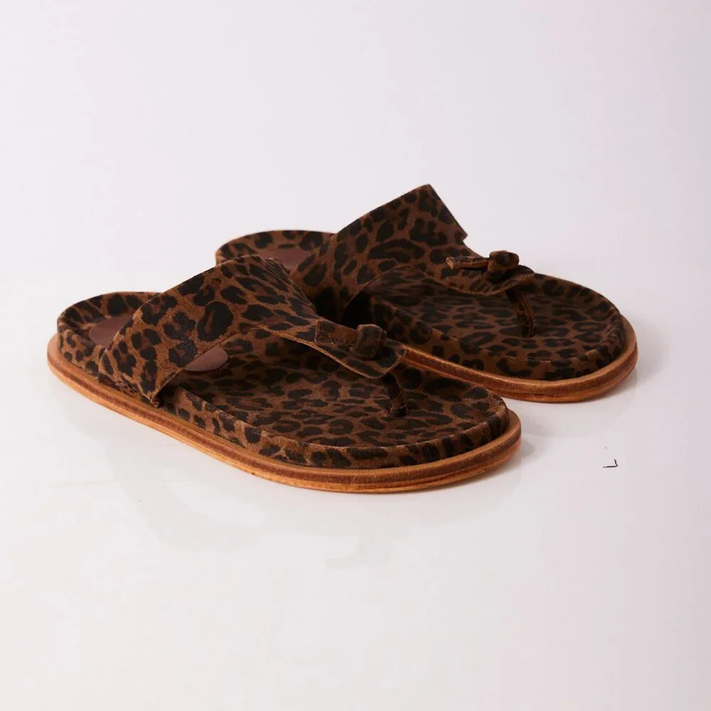 🎉LAST CHANCE🎉 FREE PEOPLE Mika Footbed Sandals / Chestnut Leopard Suede - Picture 11 of 13